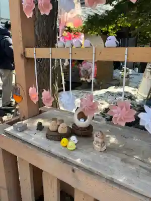 札幌諏訪神社の像