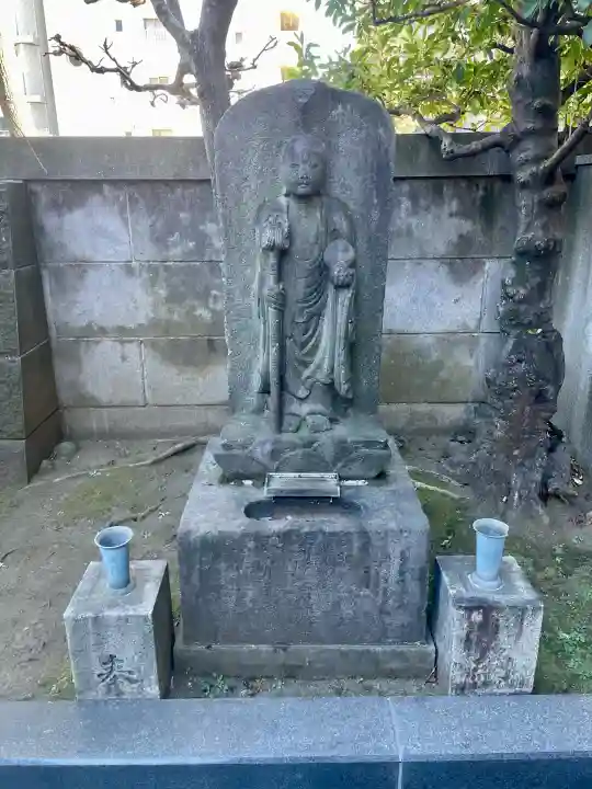 大聖院の{uncategorized: "未分類", other: "その他", undefined: "問題あり", building: "その他建物", grave: "お墓", sacred_gate: "鳥居", guardian: "狛犬", statue: "像", buddha: "仏像", history: "歴史", nature: "自然", garden: "庭園", animal: "動物", pagoda: "塔", temizu: "手水舎", mountain_gate: "山門・神門", sanctuary: "本殿・本堂", subordinate: "末社・摂社", art: "芸術", scenery: "景色", jizo: "地蔵", ema: "絵馬", goshuin: "御朱印", omikuji: "おみくじ", items: "授与品その他", amulet: "お守り", goshuincho: "御朱印帳", eats: "食事", festival: "お祭り", votive_dance: "神楽", shichigosan: "七五三参", wedding: "結婚式", experience: "体験その他", initially: "初詣", around: "周辺", anti_infection: "感染症対策"}