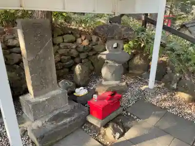 白石神社の{uncategorized: "未分類", other: "その他", undefined: "問題あり", building: "その他建物", grave: "お墓", sacred_gate: "鳥居", guardian: "狛犬", statue: "像", buddha: "仏像", history: "歴史", nature: "自然", garden: "庭園", animal: "動物", pagoda: "塔", temizu: "手水舎", mountain_gate: "山門・神門", sanctuary: "本殿・本堂", subordinate: "末社・摂社", art: "芸術", scenery: "景色", jizo: "地蔵", ema: "絵馬", goshuin: "御朱印", omikuji: "おみくじ", items: "授与品その他", amulet: "お守り", goshuincho: "御朱印帳", eats: "食事", festival: "お祭り", votive_dance: "神楽", shichigosan: "七五三参", wedding: "結婚式", experience: "体験その他", initially: "初詣", around: "周辺", anti_infection: "感染症対策"}