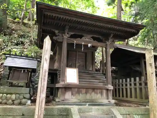 手長神社の末社