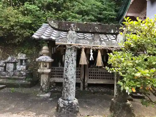 國津意加美神社の末社