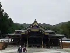 彌彦神社の本殿