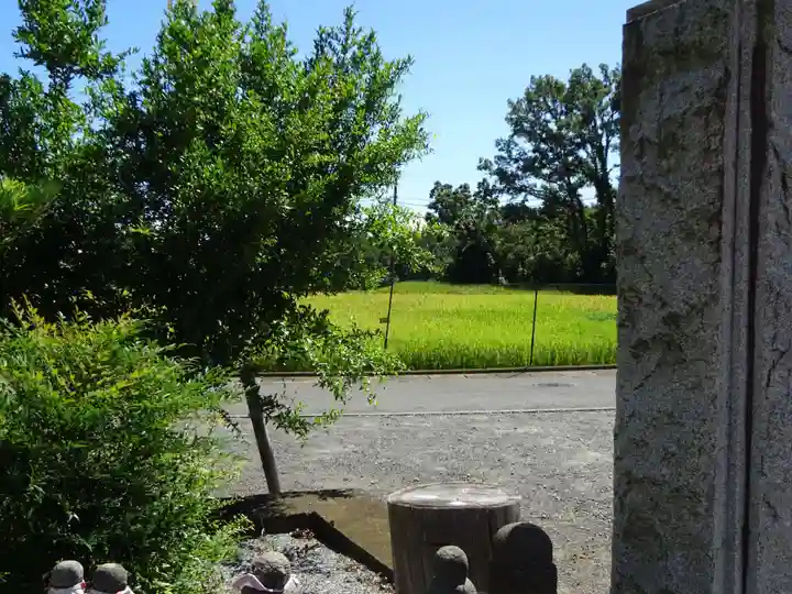 伊勢原 法泉寺の周辺