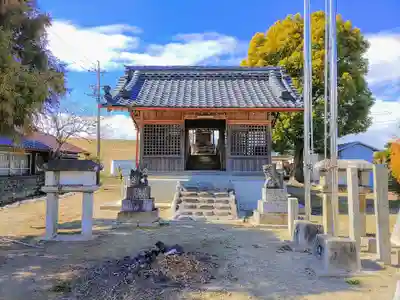 神明社(給父)の本殿・本堂