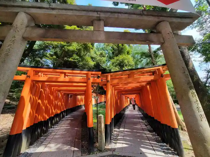 伏見稲荷大社の鳥居