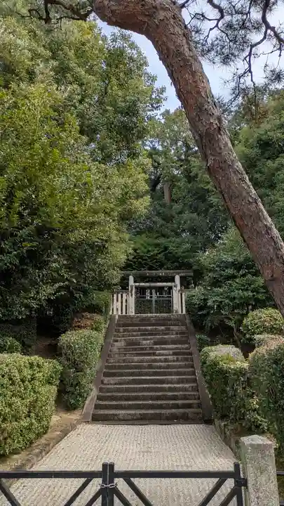 宇治陵1号陵(総拝所)(京都府)