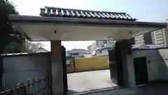 善福寺の山門