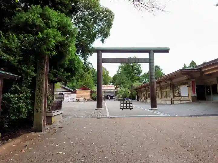 射水神社の鳥居