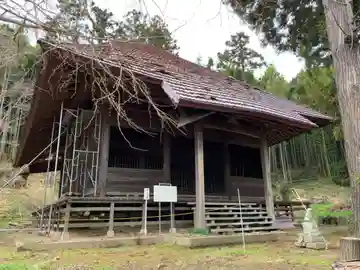 建暦寺の本殿・本堂