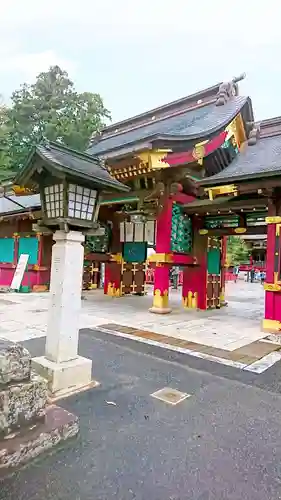 志波彦神社・鹽竈神社の山門・神門