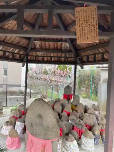 蓮花寺の地蔵