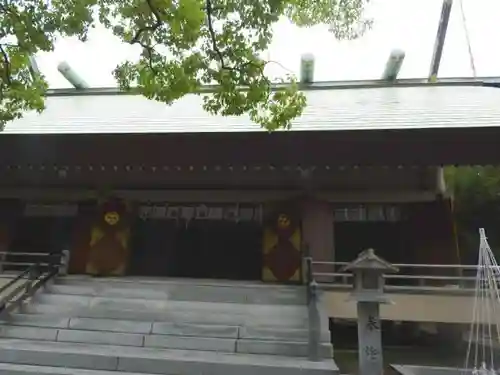 宇夫階神社の本殿