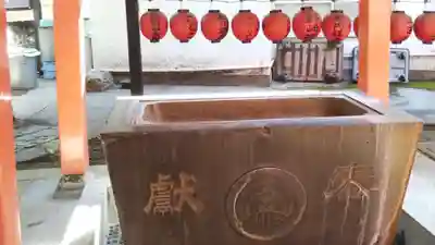 豊栄稲荷神社の手水舎
