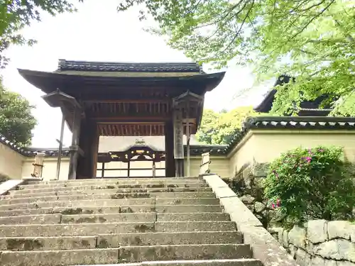 園城寺（三井寺）の山門・神門