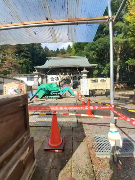 南湖神社の本殿・本堂