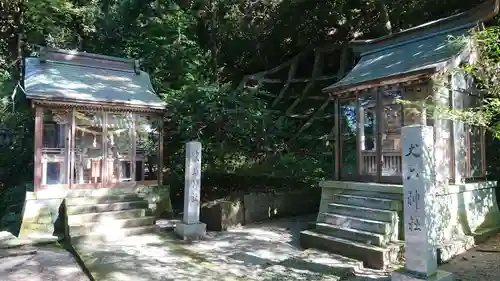 金剱宮の末社・摂社