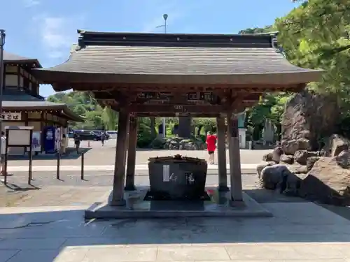 高幡不動尊　金剛寺の手水舎