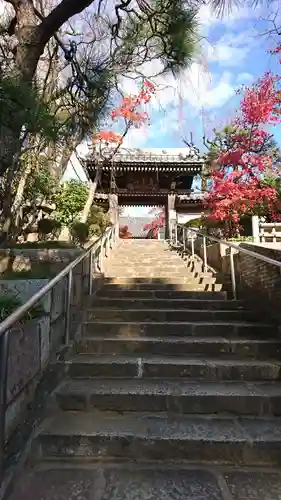 法輪寺の山門