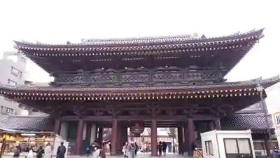 川崎大師（平間寺）の山門・神門