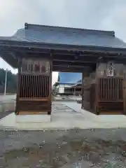 忠功寺の山門