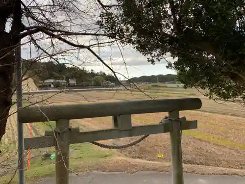 山王堂の鳥居