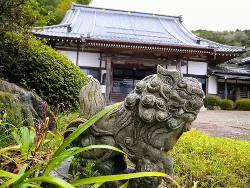 東安寺の狛犬