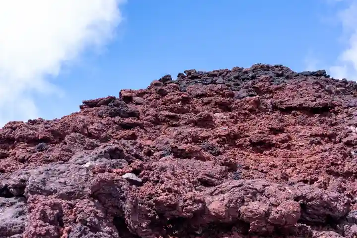 富士山頂上浅間大社奥宮(静岡県)