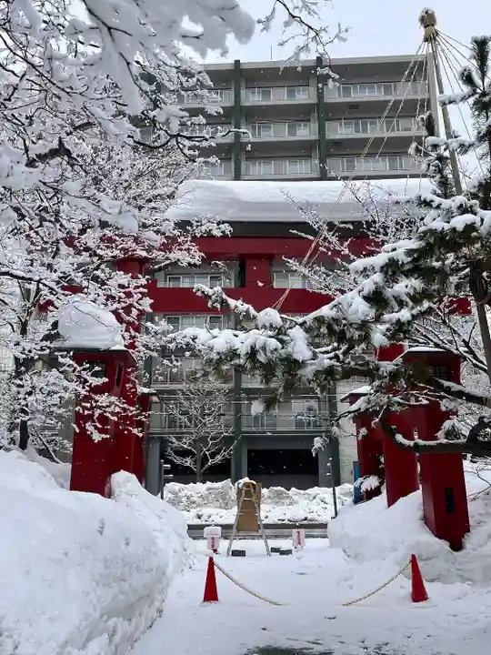 彌彦神社 (伊夜日子神社)の鳥居
