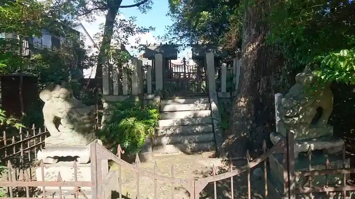 築地神社の末社・摂社