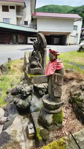 湯前神社の地蔵