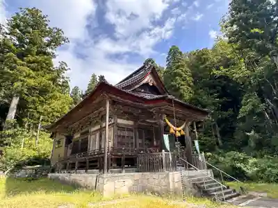 二上射水神社の本殿・本堂