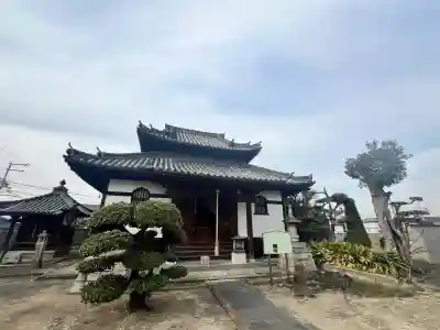 華林寺の{uncategorized: "未分類", other: "その他", undefined: "問題あり", building: "その他建物", grave: "お墓", sacred_gate: "鳥居", guardian: "狛犬", statue: "像", buddha: "仏像", history: "歴史", nature: "自然", garden: "庭園", animal: "動物", pagoda: "塔", temizu: "手水舎", mountain_gate: "山門・神門", sanctuary: "本殿・本堂", subordinate: "末社・摂社", art: "芸術", scenery: "景色", jizo: "地蔵", ema: "絵馬", goshuin: "御朱印", omikuji: "おみくじ", items: "授与品その他", amulet: "お守り", goshuincho: "御朱印帳", eats: "食事", festival: "お祭り", votive_dance: "神楽", shichigosan: "七五三参", wedding: "結婚式", experience: "体験その他", initially: "初詣", around: "周辺", anti_infection: "感染症対策"}