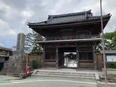 本覚寺の山門・神門