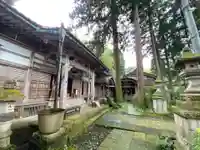 大王寺の本殿・本堂