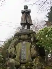 神橋(二荒山神社)の像