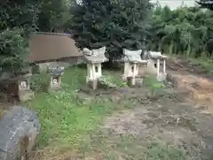 下屋板神社の建物その他