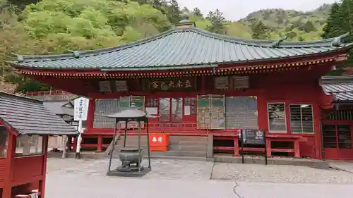 中禅寺の本殿