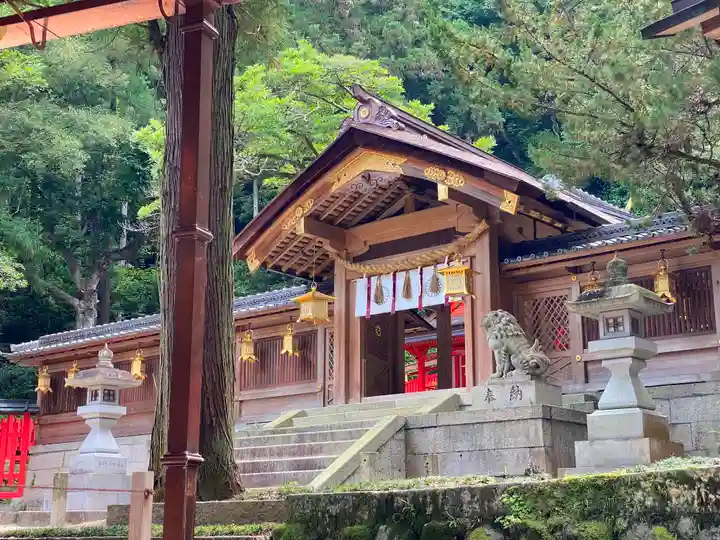 枚岡神社の本殿・本堂