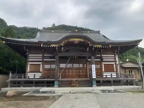 慶覚院の本殿・本堂