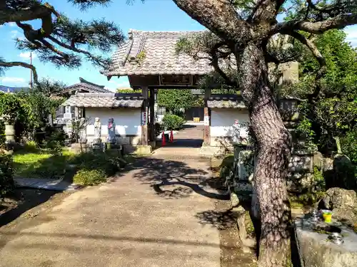 柳生寺の山門