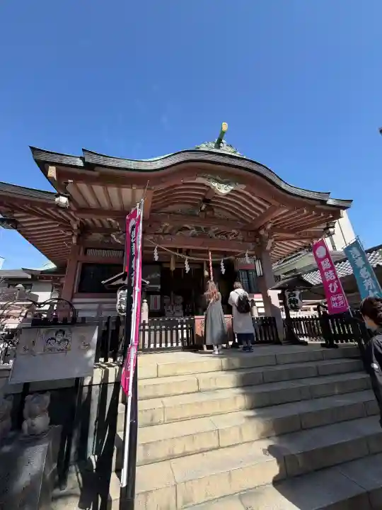 今戸神社の{uncategorized: "未分類", other: "その他", undefined: "問題あり", building: "その他建物", grave: "お墓", sacred_gate: "鳥居", guardian: "狛犬", statue: "像", buddha: "仏像", history: "歴史", nature: "自然", garden: "庭園", animal: "動物", pagoda: "塔", temizu: "手水舎", mountain_gate: "山門・神門", sanctuary: "本殿・本堂", subordinate: "末社・摂社", art: "芸術", scenery: "景色", jizo: "地蔵", ema: "絵馬", goshuin: "御朱印", omikuji: "おみくじ", items: "授与品その他", amulet: "お守り", goshuincho: "御朱印帳", eats: "食事", festival: "お祭り", votive_dance: "神楽", shichigosan: "七五三参", wedding: "結婚式", experience: "体験その他", initially: "初詣", around: "周辺", anti_infection: "感染症対策"}