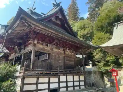 須佐神社の{uncategorized: "未分類", other: "その他", undefined: "問題あり", building: "その他建物", grave: "お墓", sacred_gate: "鳥居", guardian: "狛犬", statue: "像", buddha: "仏像", history: "歴史", nature: "自然", garden: "庭園", animal: "動物", pagoda: "塔", temizu: "手水舎", mountain_gate: "山門・神門", sanctuary: "本殿・本堂", subordinate: "末社・摂社", art: "芸術", scenery: "景色", jizo: "地蔵", ema: "絵馬", goshuin: "御朱印", omikuji: "おみくじ", items: "授与品その他", amulet: "お守り", goshuincho: "御朱印帳", eats: "食事", festival: "お祭り", votive_dance: "神楽", shichigosan: "七五三参", wedding: "結婚式", experience: "体験その他", initially: "初詣", around: "周辺", anti_infection: "感染症対策"}