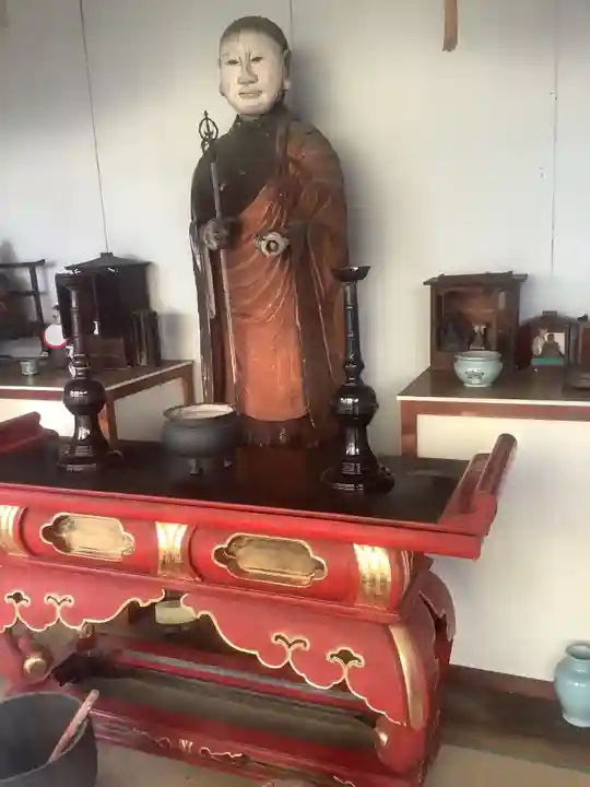 弘法大師堂(大泉寺町)の像