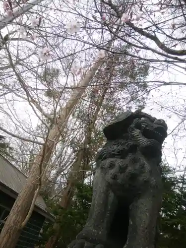 錦山天満宮の狛犬