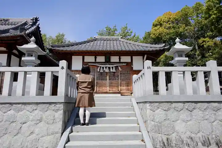 八幡社 (堤町)の末社・摂社