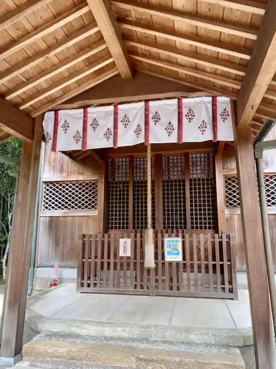 菱妻神社の本殿・本堂