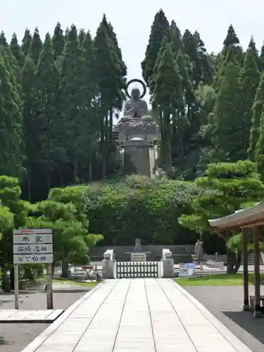 蓮華院誕生寺奥之院の仏像