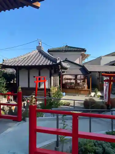 於菊稲荷神社の建物その他