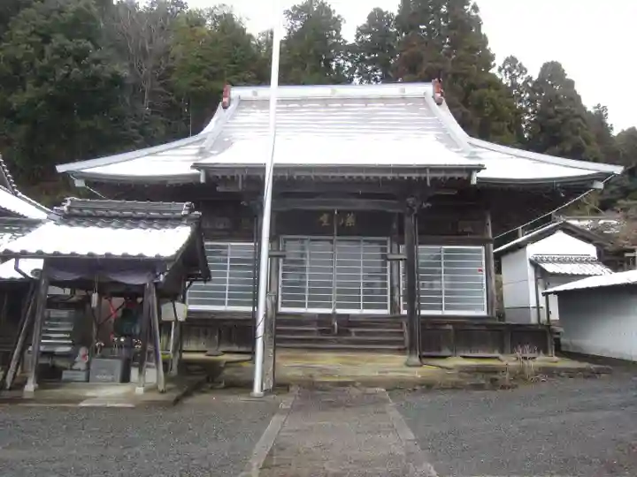 清園寺の本殿・本堂