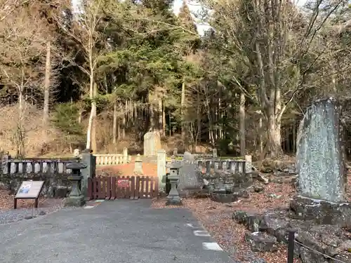 人穴浅間神社の庭園